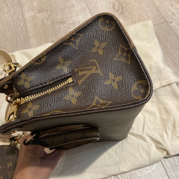 💯% Authentic Louis Vuitton Eastwest crossbody - Picture 10 of 13